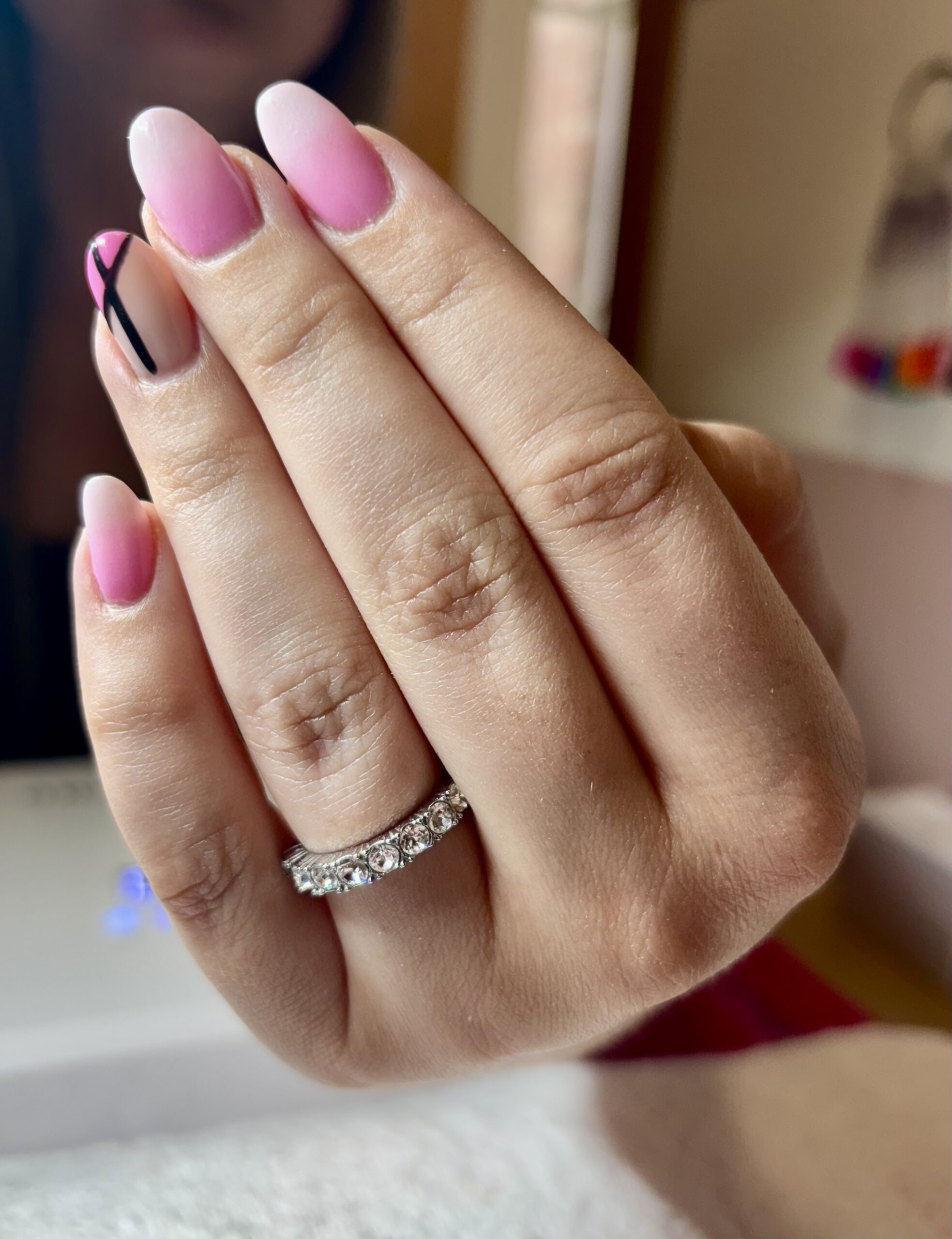 retouche en polygel liquide avec nailart